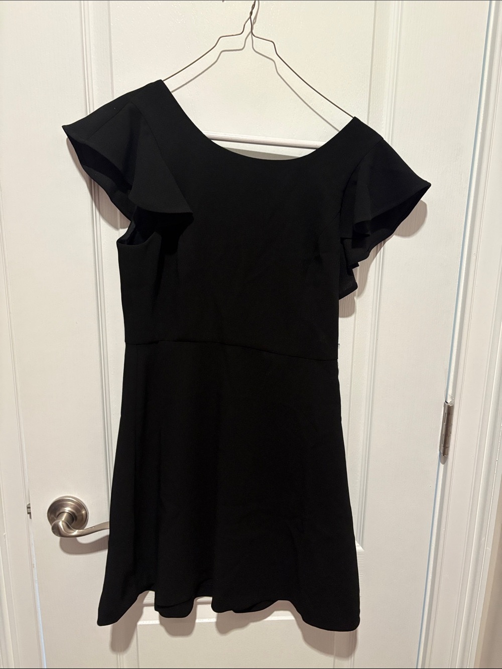 BCBG Generation Black Ruffle Sleeve Mini Dress Size 4